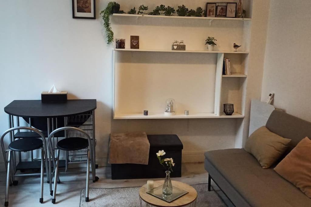 Ferienwohnung Studio Fonctionnel Et Cosy Gentilly Exterior foto